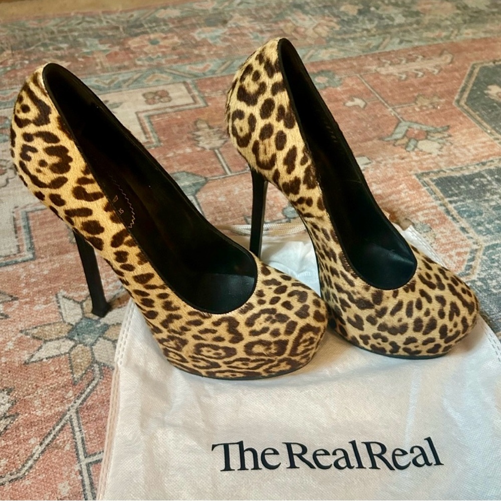 YVES SAINT LAURENT Tribute Calf Hair Leopard Print Pumps Heels YSL
